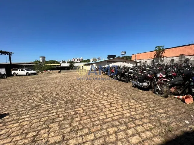 Terreno com 4250m², à venda, no bairro Santa Genoveva em Goiânia