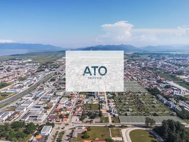 Terreno com 360m², à venda, no bairro centro em Tijucas