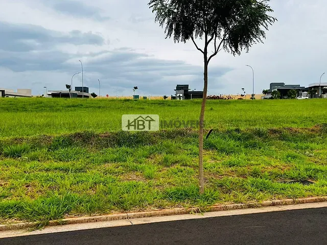 Terreno com 327m², à venda, no bairro Samambaia Parque Residencial em Bauru