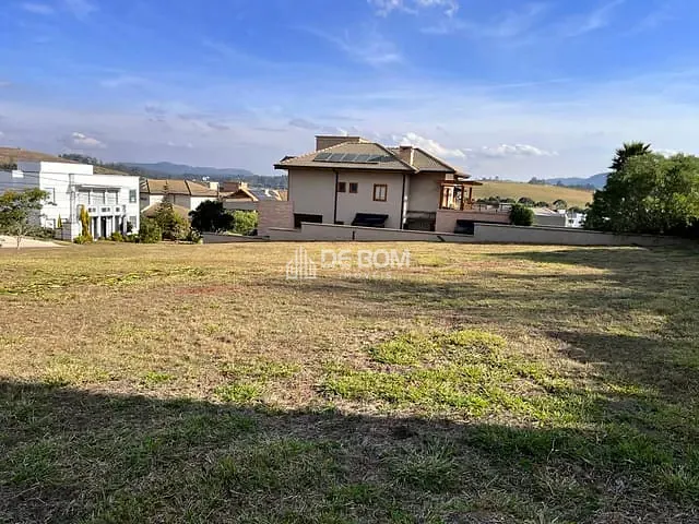 Terreno com 787m², à venda, no bairro Bortolan Norte I em Poços de Caldas