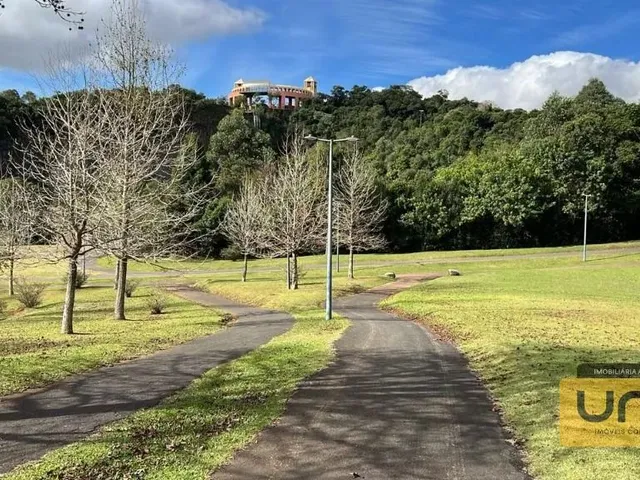 Terreno à venda, no bairro Pilarzinho em Curitiba
