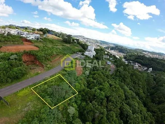 Terreno com 911m², à venda, no bairro Primavera em Concórdia