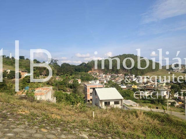 Terreno com 200m², à venda, no bairro FLORESTA em CATAGUASES