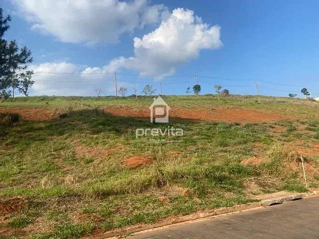 Terreno com 630m², à venda, no bairro Jardim Julieta em Taubaté