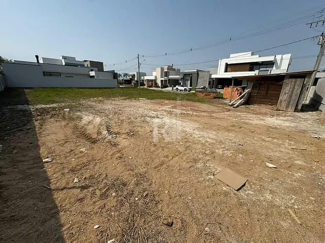 Terreno com 360m², à venda, no bairro Universitário em Tijucas