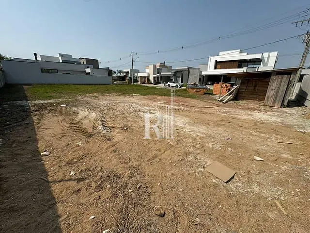 Terreno com 360m², à venda, no bairro Universitário em Tijucas