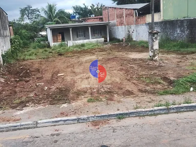 Terreno com 461m², à venda, no bairro Iconha em Guapimirim