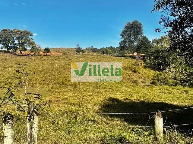 Terreno com 3000m², à venda, no bairro Figuiera Grande em Guararema