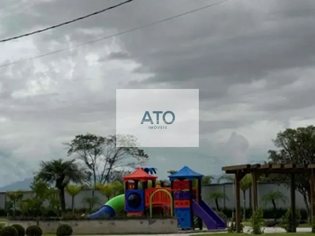 Terreno com 360m², à venda, no bairro universitario em Tijucas