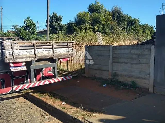 Terreno com 250m², à venda, no bairro Jardim Carvalho em Ponta Grossa