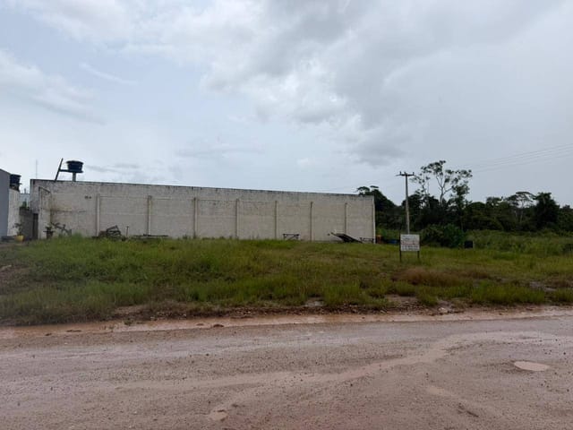 Terreno com 797m², à venda, no bairro Setor Industrial em Novo Progresso