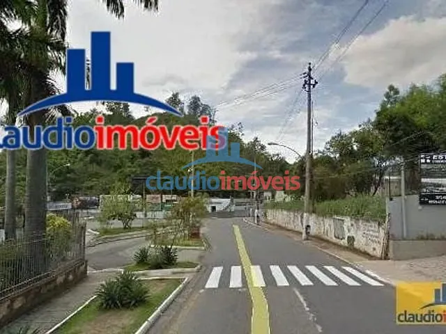 Terreno à venda, no bairro Centro em Barra Mansa