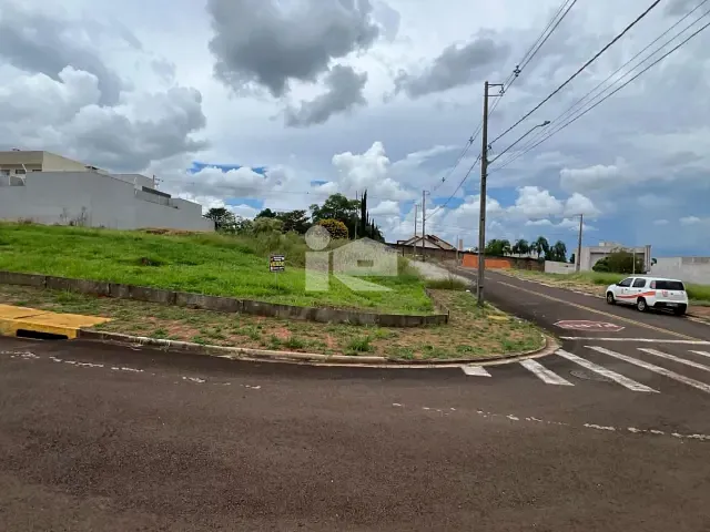 Terreno com 307m², à venda, no bairro Residencial Belmonte em Rolândia