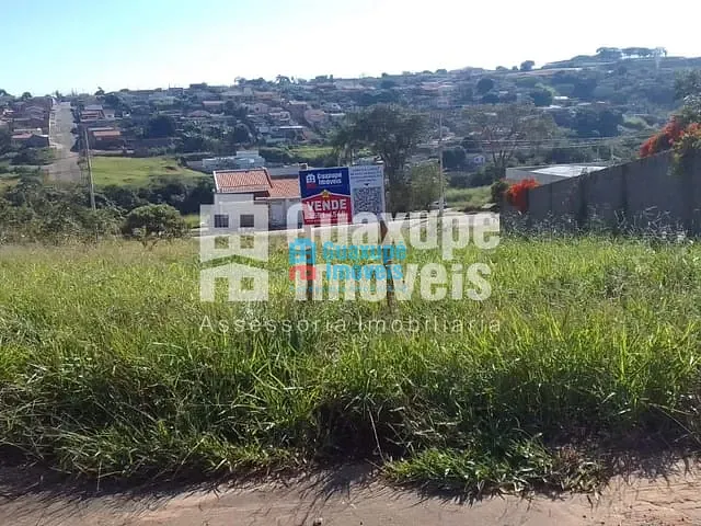 Terreno com 200m², à venda, no bairro Jardim Aeroporto em Guaxupé