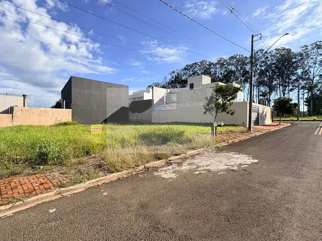 Terreno com 300m², à venda, no bairro Belmonte em Rolândia