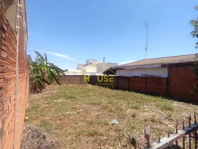 Terreno com 253m², à venda, no bairro Park Residencial Colinas em Votuporanga