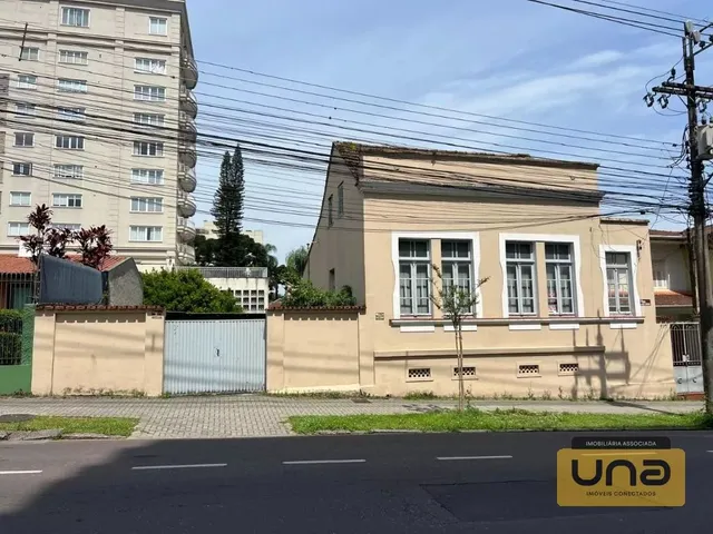 Terreno à venda, no bairro Batel em Curitiba