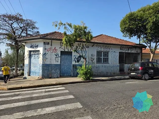 Casa com 400m², à venda, no bairro Centro em Salto