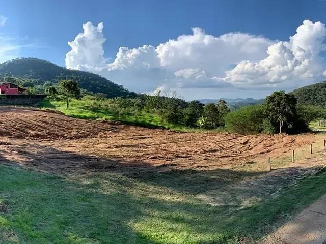 Terreno com 3309m², à venda, no bairro Morro Grande em Itajubá