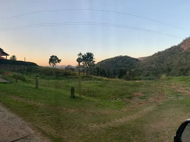 Terreno com 3309m², à venda, no bairro Morro Grande em Itajubá