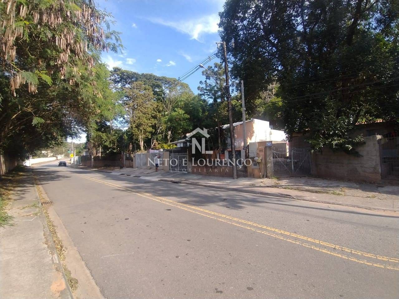 Terreno à venda, 1600m² - Foto 1