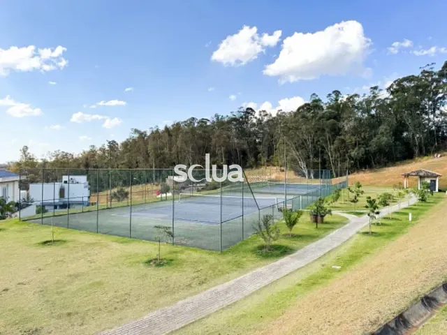 Terreno com 602m², à venda, no bairro Santa Cândida em Vinhedo