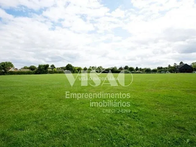 Terreno com 420m², à venda, no bairro Jardim Curitiba em Sinop