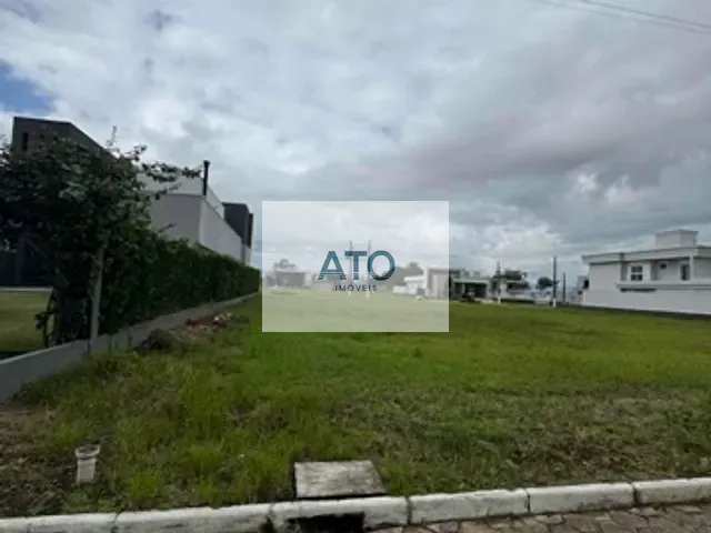 Terreno com 360m², à venda, no bairro universitario em Tijucas