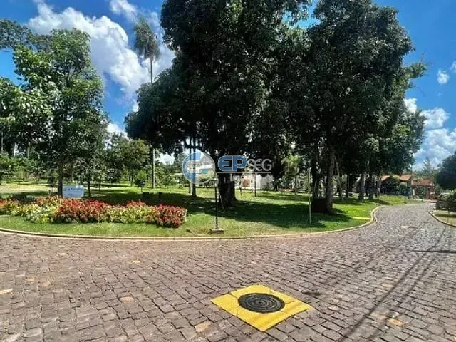 Terreno com 300m², à venda, no bairro Manoel Müller em Rolândia