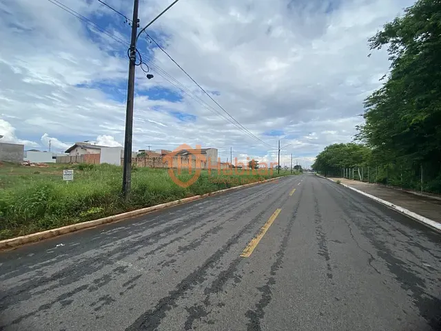 Terreno com 450m², à venda, no bairro Jardim Aurora em Sorriso