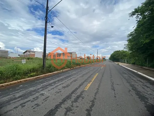 Terreno com 450m², à venda, no bairro Jardim Aurora em Sorriso