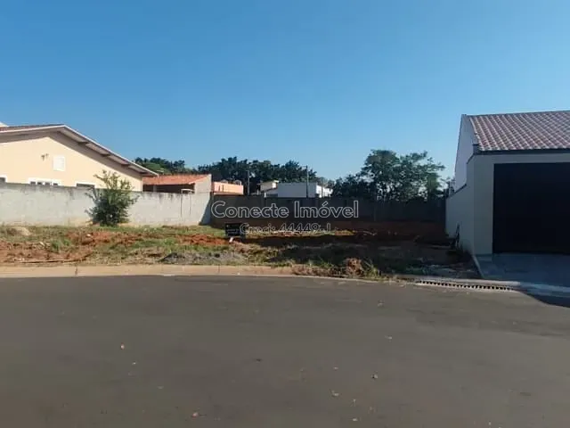 Terreno com 380m², à venda, no bairro Jardim das Tulipas em Holambra