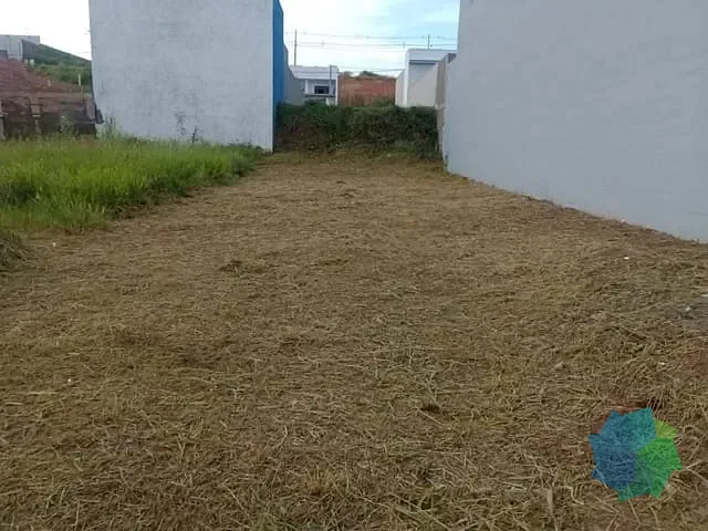 Terreno com 176m², à venda, no bairro Loteamento Terras de São Pedro e São Paulo em Salto