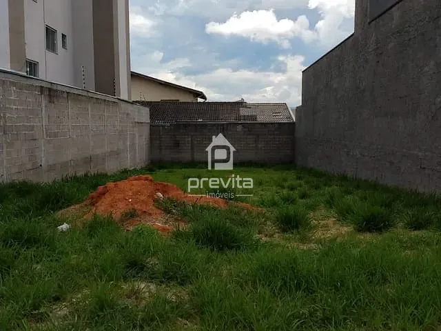 Terreno com 303m², à venda, no bairro Parque Urupês em Taubaté