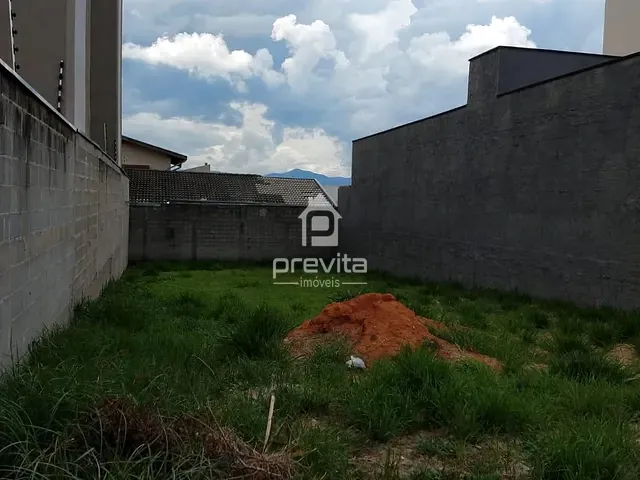 Terreno com 303m², à venda, no bairro Parque Urupês em Taubaté