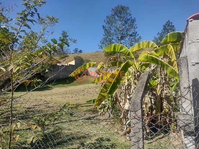 Terreno com 918m², à venda, no bairro Lambari em Guararema