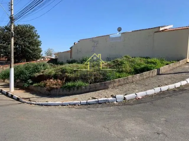 Terreno com 265m², à venda, no bairro Jardim Orminda I em Guaxupé