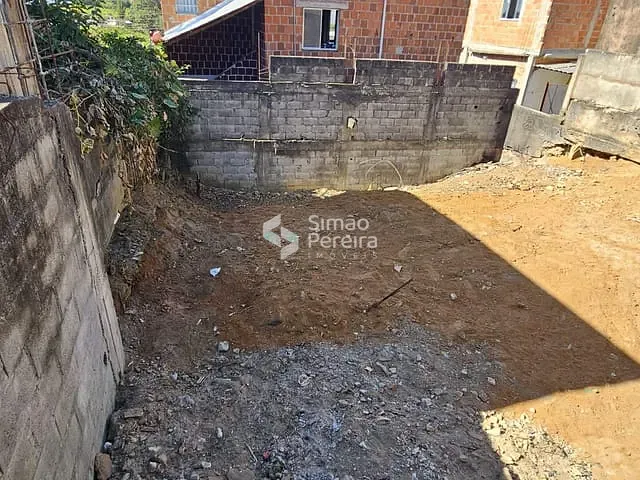 Terreno com 125m², à venda, no bairro Ipiranga em Juiz de Fora
