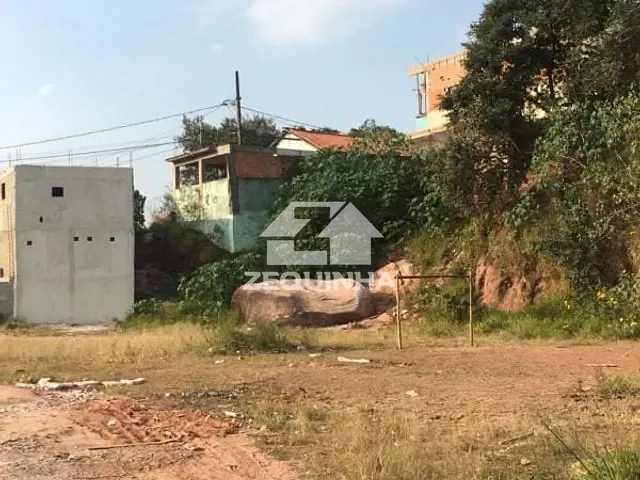Terreno com 743m², à venda, no bairro Chacara Vitapolis em Itapevi