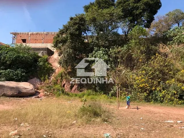 Terreno com 743m², à venda, no bairro Chacara Vitapolis em Itapevi