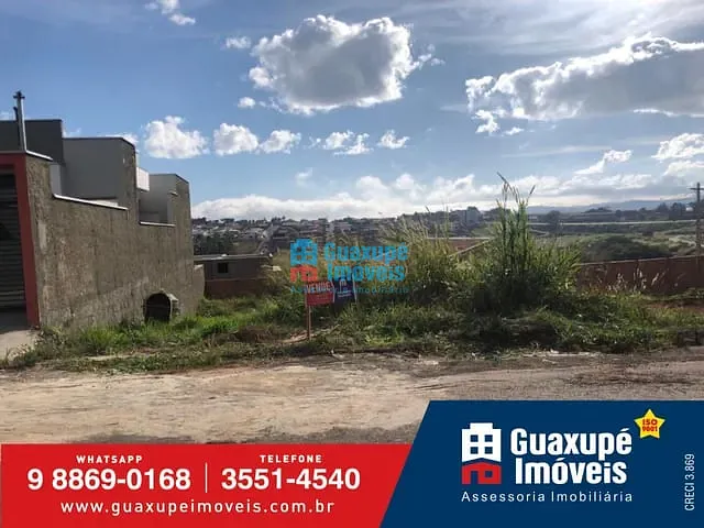 Terreno com 275m², à venda, no bairro Jardim Limoeiro em Guaxupé