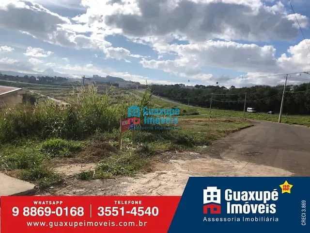 Terreno com 275m², à venda, no bairro Jardim Limoeiro em Guaxupé