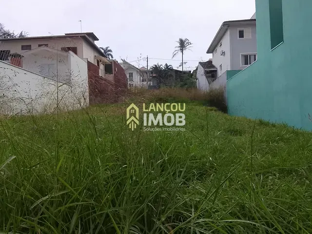 Terreno com 350m², à venda, no bairro Jardim das Samambaias em Jundiaí