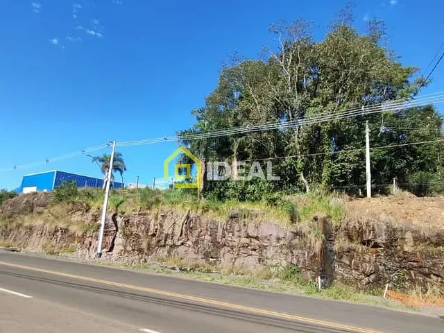 Terreno com 5732m², à venda, no bairro São Cristóvão em Concórdia