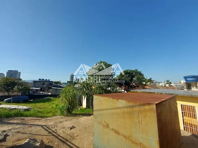 Terreno com 630m², à venda, no bairro Passa Vinte em Palhoça