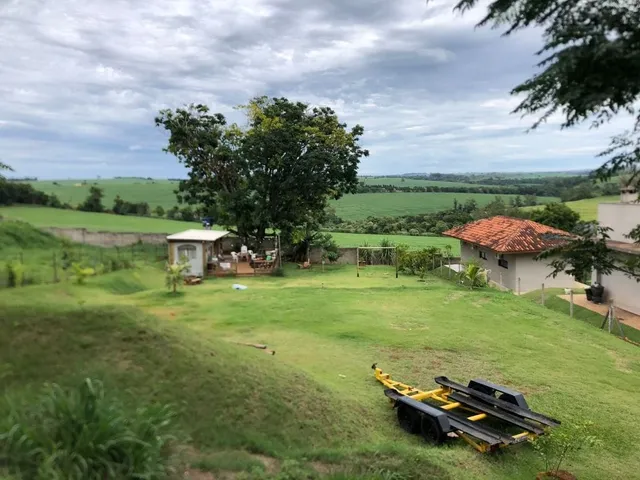 Terreno com 1500m², à venda, no bairro Estancia Cabral em Cambé