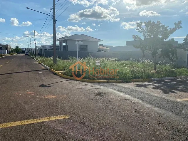Terreno com 525m², à venda, no bairro Vila Rica em Sorriso