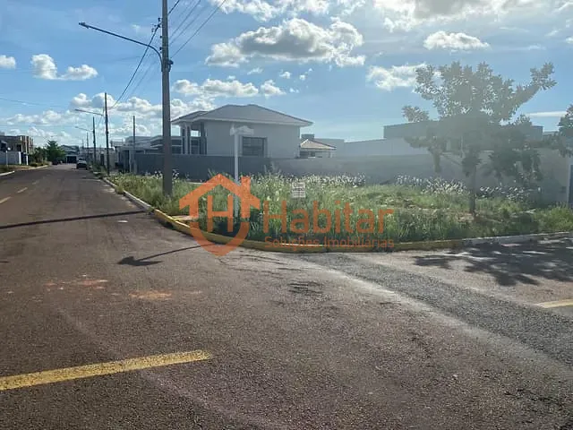Terreno com 525m², à venda, no bairro Vila Rica em Sorriso