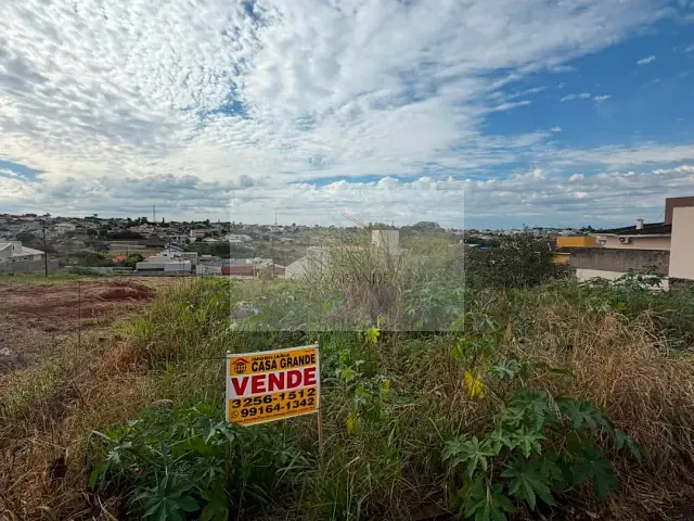 Terreno com 450m², à venda, no bairro Jardim Vale Verde em Rolândia
