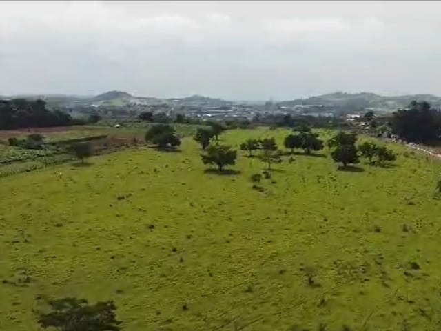Terreno com 80000m², à venda, no bairro Ipiranga em Louveira